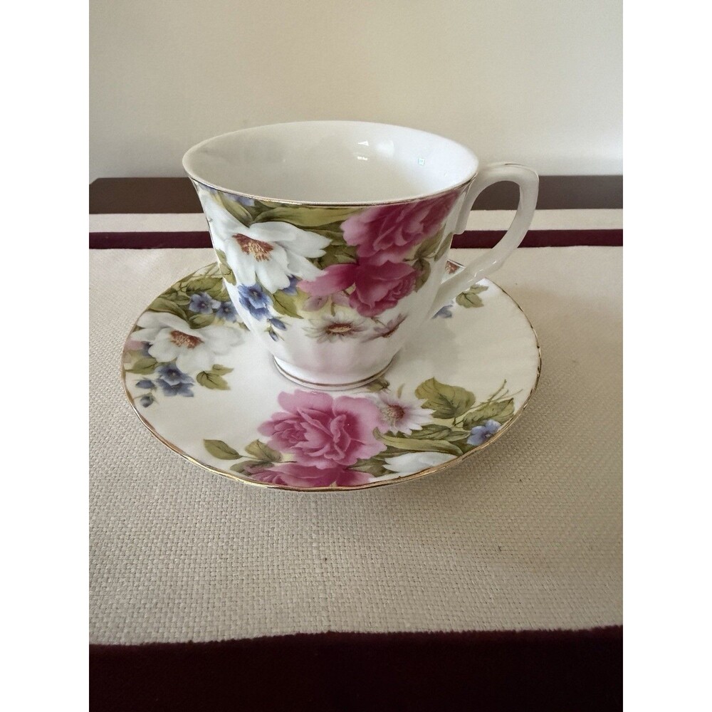 Grace's Teaware Roses Tea Cup and Saucer Set with Gold Trim